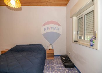 Camera / camera da letto - Villa Contrada Poggio Impiso
 
snc, Vizzini - foto 34