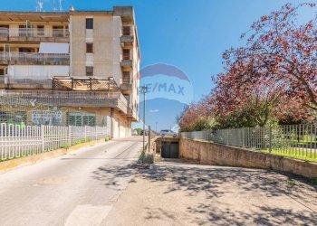 Edificio all\'aperto - Appartamento Via Bouganvillea
 
31, Caltagirone - foto 27