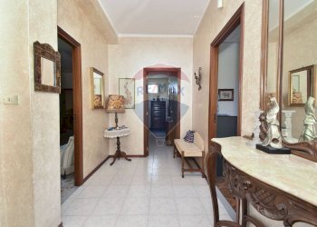 Hall / corridoio - Appartamento Via Olimpia
 
43, Giarre - foto 21