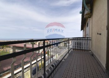 Balcone - Appartamento Via Olimpia
 
43, Giarre - foto 32