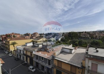 Edificio all\'aperto - Appartamento Via Olimpia
 
43, Giarre - foto 50