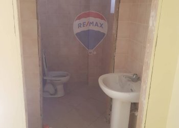 Bagno - Locale Commerciale VIA DAMAGGIO FISCHIETTI
 
78, Gela - foto 9