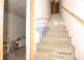 Scale - Casa semi indipendente Via San Leonardo
 
31, Caltagirone - foto 17