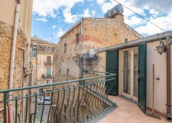 Balcone - Casa indipendente Via Falcone
 
7, Caltagirone - foto 19