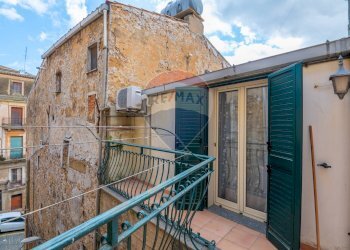 Balcone - Casa indipendente Via Falcone
 
7, Caltagirone - foto 20