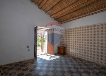 Stanza vuota - Villa Contrada Renelle
 
snc, Caltagirone - foto 17