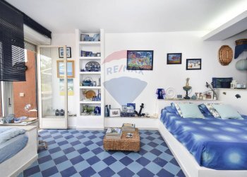 Camera / camera da letto - Bilocale contrada pietre nere
 
6, Giardini-Naxos - foto 14