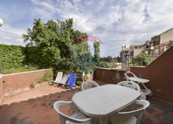 Terrazza - Bilocale contrada pietre nere
 
6, Giardini-Naxos - foto 21