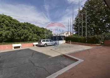 Edificio all\'aperto - Bilocale contrada pietre nere
 
6, Giardini-Naxos - foto 29