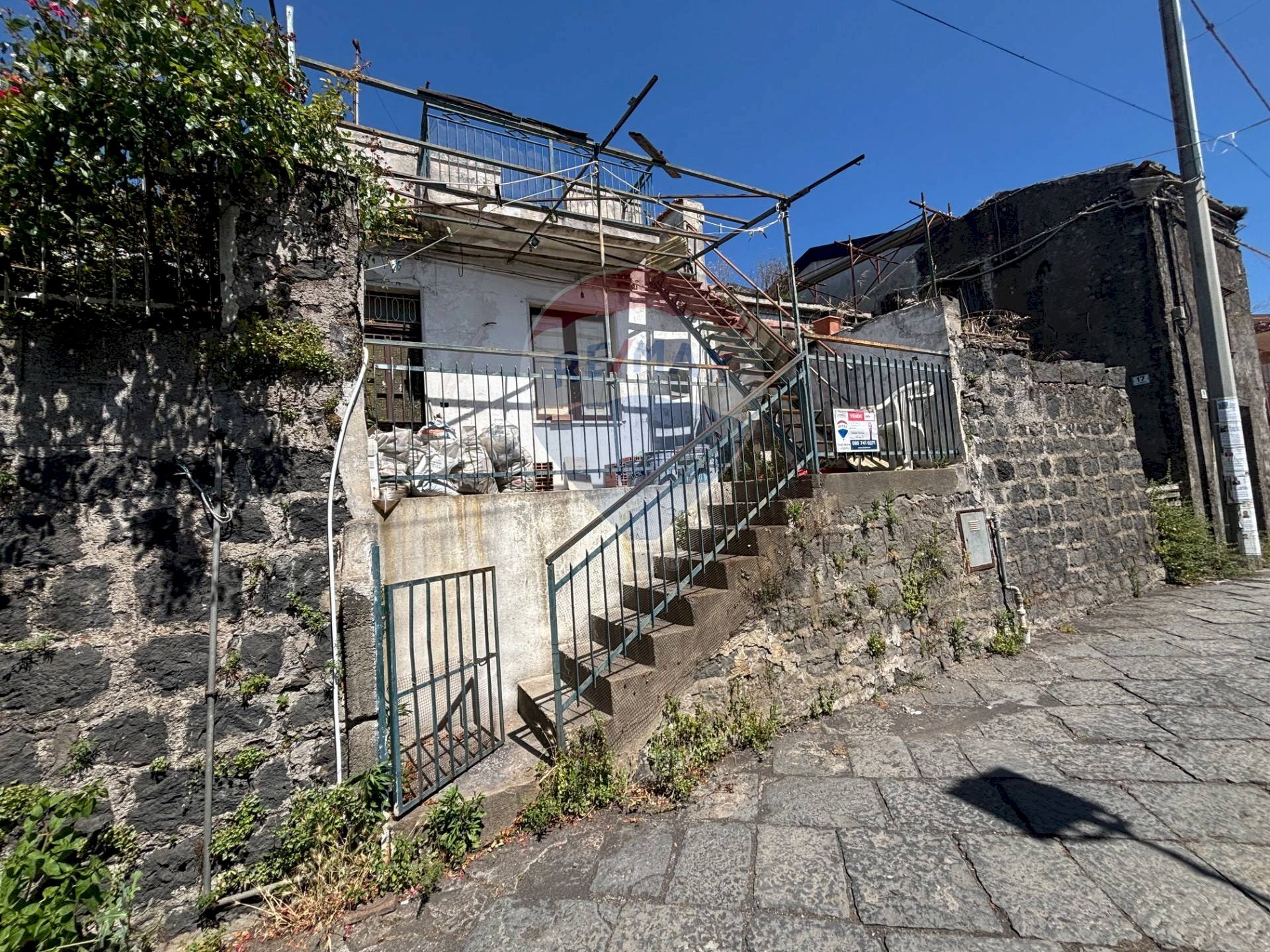 Casa all\'aperto - Casa indipendente Via Nucifori
 
13, Sant'Alfio - foto 3