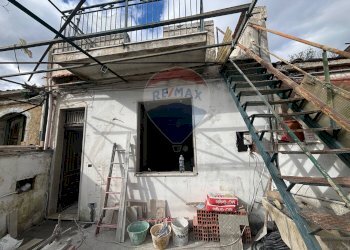 Scale - Casa indipendente Via Nucifori
 
13, Sant'Alfio - foto 12