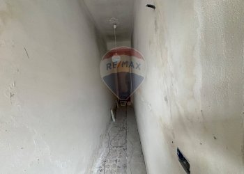 Hall / corridoio - Casa indipendente Via Nucifori
 
13, Sant'Alfio - foto 19