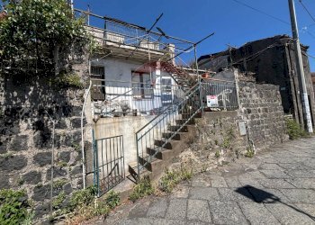 Casa all\'aperto - Casa indipendente Via Nucifori
 
13, Sant'Alfio - foto 3