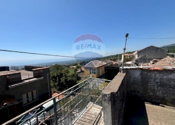 Balcone - Casa indipendente Via Nucifori
 
13, Sant'Alfio - foto 24