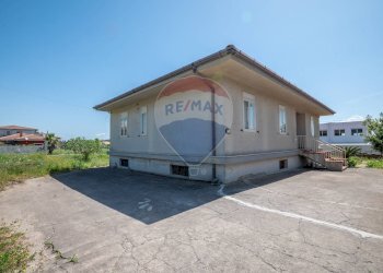 Casa all\'aperto - Villa Via Delle Arance Rosse
 
9, Grammichele - foto 2