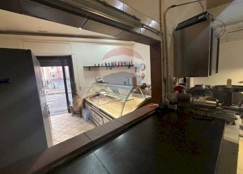 Cucina - Attività Commerciale Piazza Don Diego
 
33, Pedara - foto 12