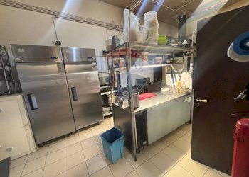 Dispensa di stoccaggio - Attività Commerciale Piazza Don Diego
 
33, Pedara - foto 18