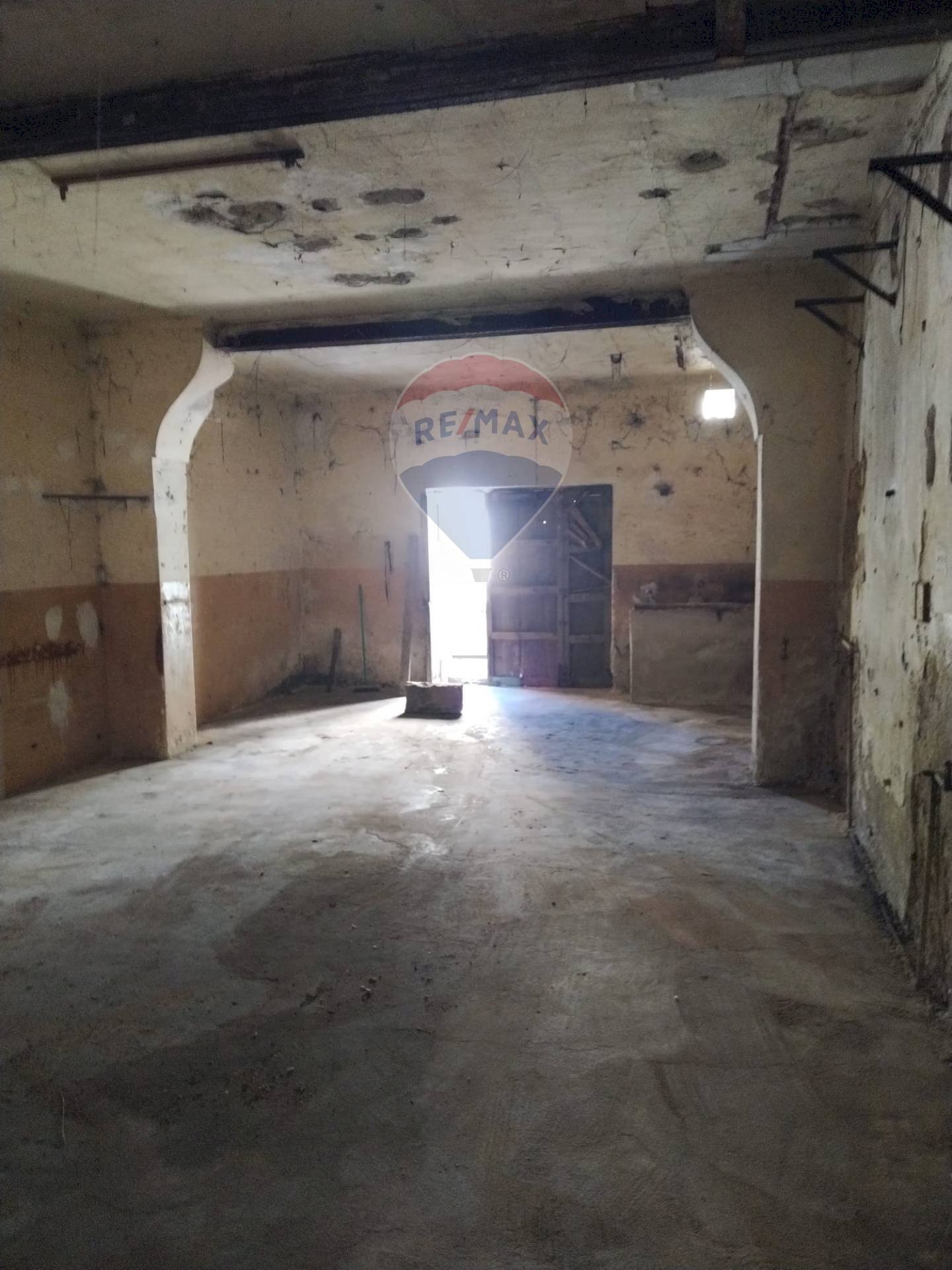 Parcheggio - Box alessandro volta
 
108, Grammichele - photo 1