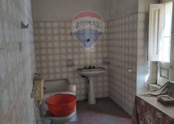 Bagno - Box alessandro volta
 
108, Grammichele - foto 12