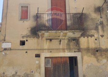 Edificio all\'aperto - Casa indipendente via alessandro volta
 
112, Grammichele - foto 19