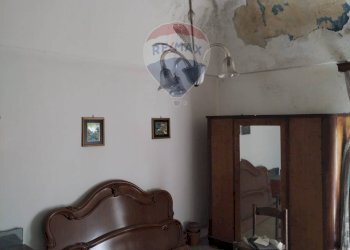 Camera / camera da letto - Casa indipendente via alessandro volta
 
112, Grammichele - foto 23