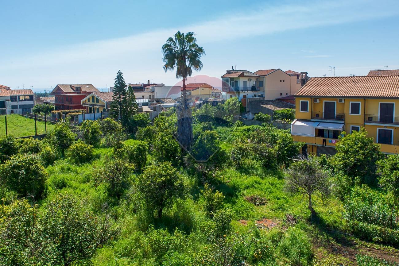 Edificio all\'aperto - Building land Via Marina
 
84, Fiumefreddo di Sicilia - photo 2