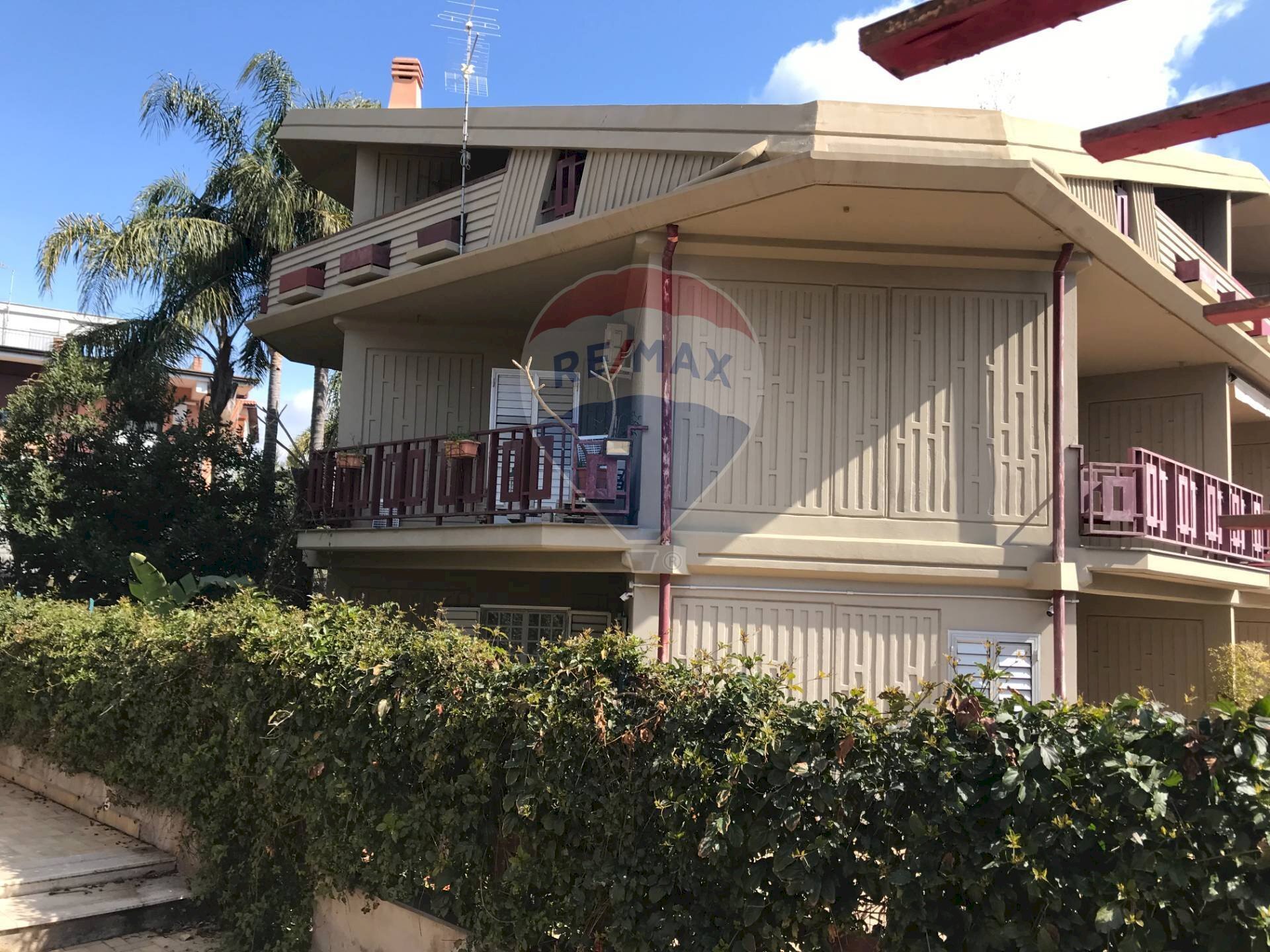 Casa all\'aperto - Villa via san michele arcangelo
 
snc, Sant'Agata Li Battiati - foto 2