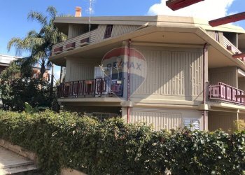 Casa all\'aperto - Villa via san michele arcangelo
 
snc, Sant'Agata Li Battiati - foto 2