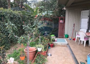 Terrazza - Villa via san michele arcangelo
 
snc, Sant'Agata Li Battiati - foto 6