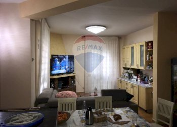 Sala da pranzo - Villa via san michele arcangelo
 
snc, Sant'Agata Li Battiati - foto 10