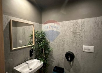 Bagno - Locale Commerciale Via Enrico Pantano
163, Catania - foto 41