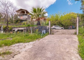 Giardino - Agricultural land Via Parisi
 
snc, Mascali - photo 2