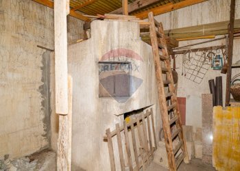 Scale - Casa indipendente Via Raffaello Sanzio
 
14, Viagrande - foto 13