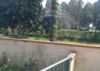 Balcone - Villa traversa contrada auzanetto
 
12, Mascali - foto 19