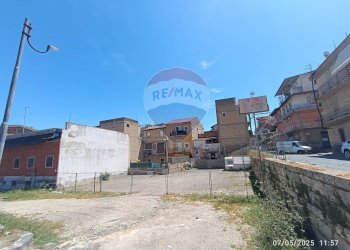 Edificio all\'aperto - Terreno edificabile VIA GIACOMO SANTAGATI
 
72, Ramacca - foto 6