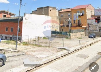 Edificio all\'aperto - Terreno edificabile VIA GIACOMO SANTAGATI
 
72, Ramacca - foto 12