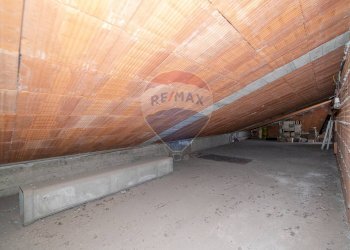 Scale - Attico Via Peppino Impastato
 
26, Catania - foto 26