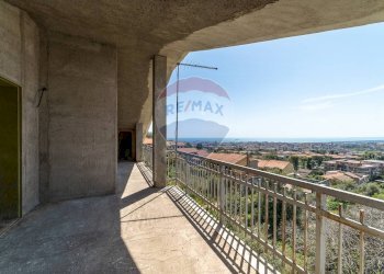 Balcone - Attico Via Peppino Impastato
 
26, Catania - foto 31