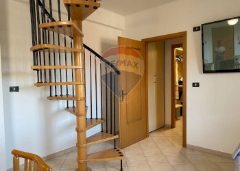 Scale - Trilocale via spiaggia
 
21, Mascali - foto 11