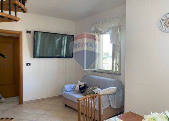 Soggiorno - Trilocale via spiaggia
 
21, Mascali - foto 14