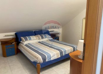 Camera / camera da letto - Trilocale via spiaggia
 
21, Mascali - foto 22