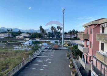 Edificio all\'aperto - Trilocale via spiaggia
 
21, Mascali - foto 30