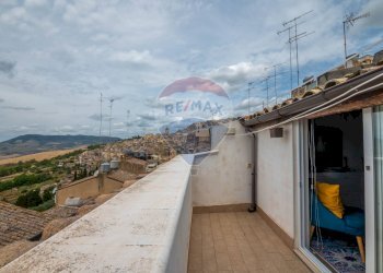 Balcone - Casa semi indipendente Via Massimo D'Antona
 
25, Caltagirone - foto 40
