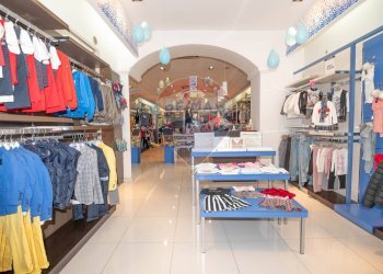 Cabina armadio - Commercial Premises via Roma
95, Caltagirone - photo 3