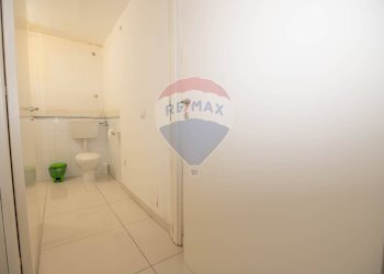 Bagno - Commercial Premises via Roma
95, Caltagirone - photo 16
