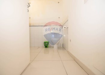 Bagno - Commercial Premises via Roma
95, Caltagirone - photo 17