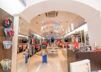 Soggiorno - Commercial Premises via Roma
95, Caltagirone - photo 21