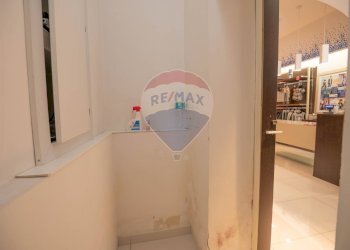 Bagno - Commercial Premises via Roma
95, Caltagirone - photo 22