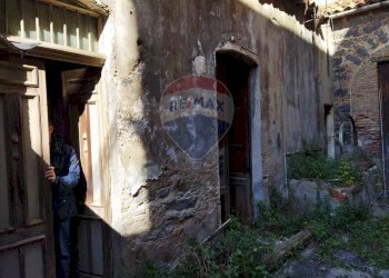 Casa all\'aperto - Casa indipendente Via Circumvallazione
 
386/388, Paterno - foto 12