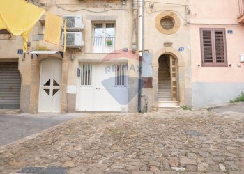 Edificio all\'aperto - Appartamento Via Del Rosario
 
31, Caltagirone - foto 2